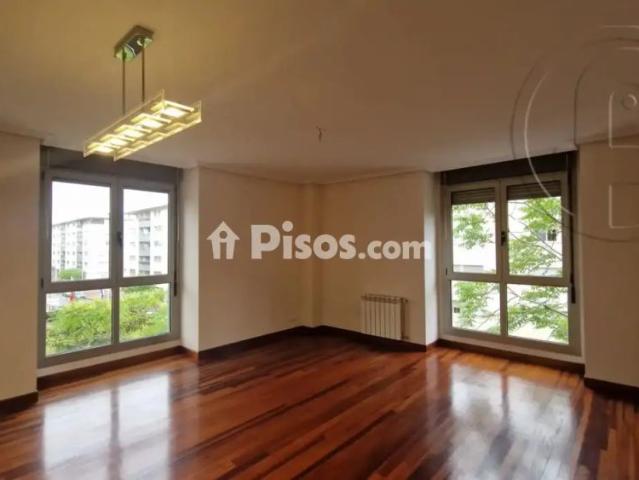 Piso en alquiler en Calle de Francisco Tomás y Valiente