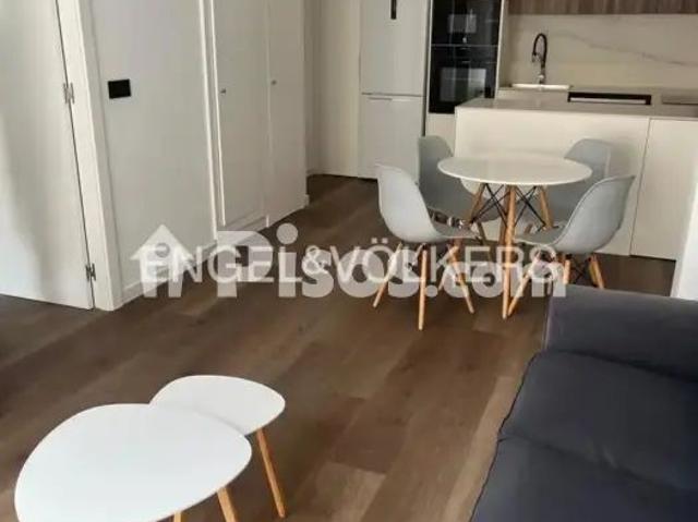 Piso en alquiler en Calle de Guillem Sorolla