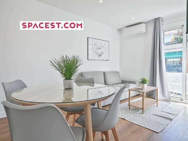 Piso en alquiler en calle De Galileu, Barcelona, de 70 m² 2 habitaciones por 2.495