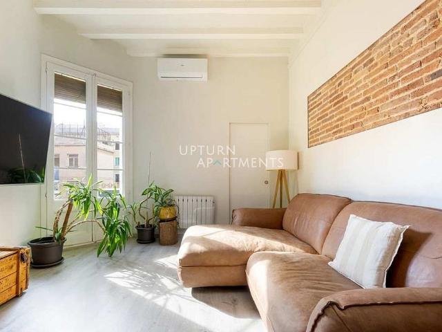 Piso en alquiler en calle De Ginebra, Barcelona, de 81 m² 2 habitaciones por 1.650