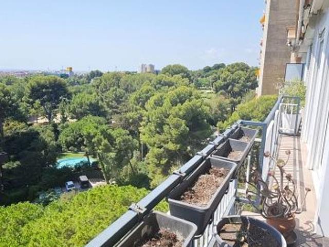 Piso en alquiler en calle De González Tablas, Barcelona, de 110 m² 3 habitaciones por 2.115