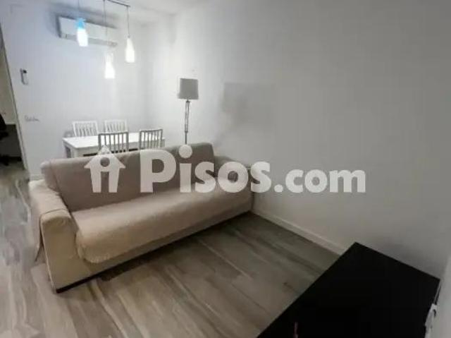 Piso en alquiler en Calle de Ibiza, cerca de Calle de Narváez
