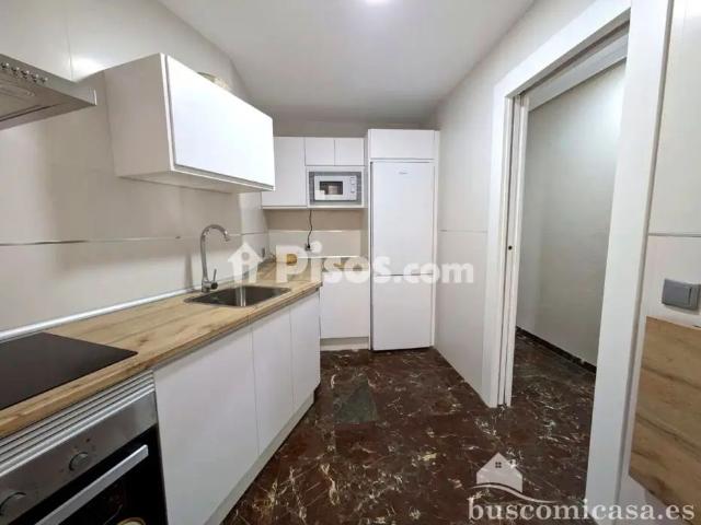 Piso en alquiler en Calle de Julio Burell, cerca de Calle Menéndez Pelayo