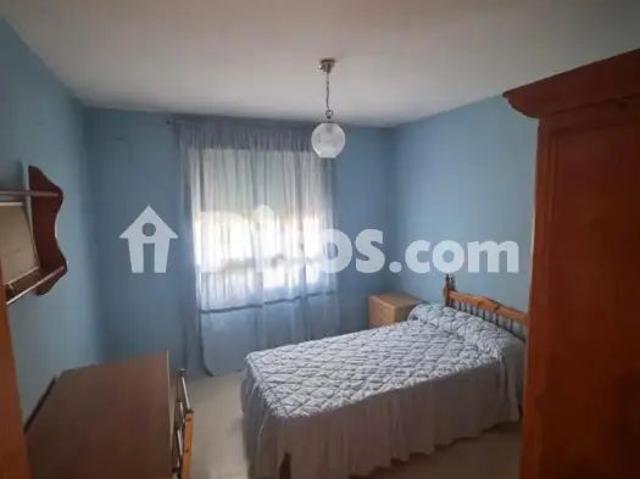 Piso en alquiler en Calle de Justino Flórez Llamas, 4
