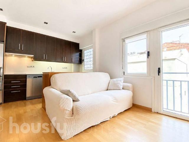 Piso en alquiler en calle De Jaén, Barcelona, de 32 m² 1 habitación por 1.075