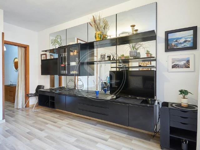 Piso en alquiler en calle De Joan Gamper, Barcelona, de 40 m² 1 habitación por 1.250