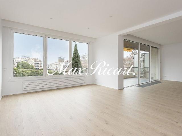 Piso en alquiler en calle De Josep Bertrand, Barcelona, de 220 m² 4 habitaciones por 7.700