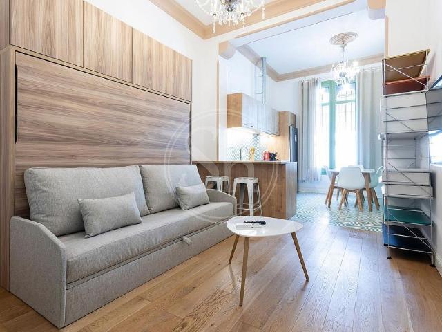 Piso en alquiler en calle De Jordà, Barcelona, de 65 m² 1 habitación por 1.450