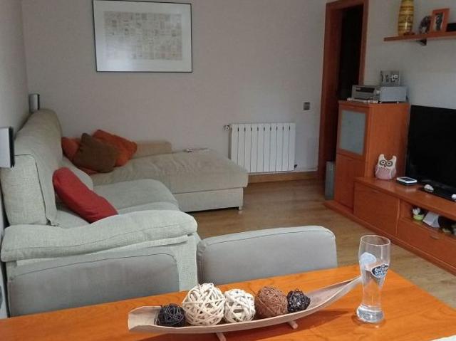 Piso en alquiler en calle De la Murtra, Barcelona, de 70 m² 4 habitaciones por 1.346