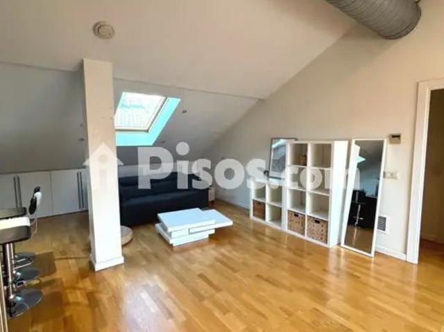 Piso en alquiler en Calle de la Manzana
