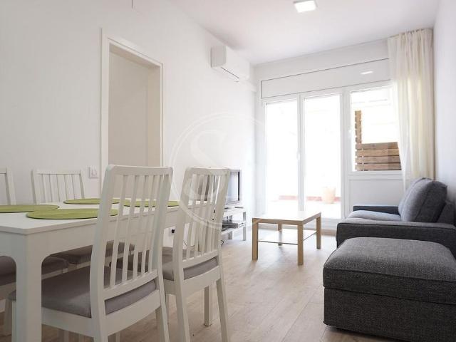 Piso en alquiler en calle De la Mare de Déu del Coll, Barcelona, de 60 m² 3 habitaciones por 1.695