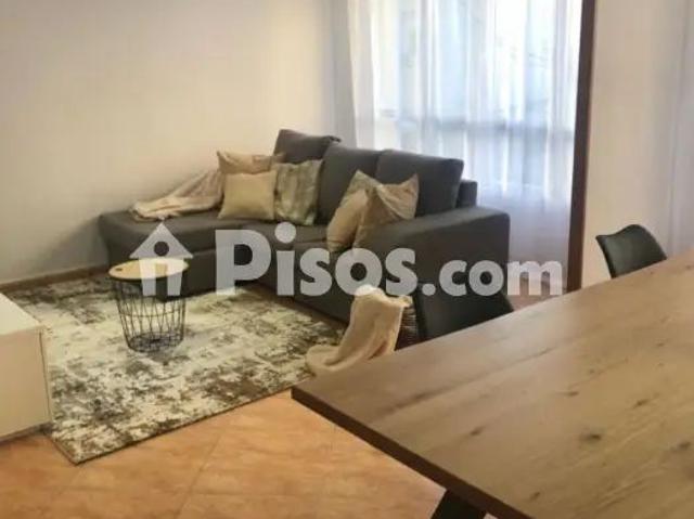 Piso en alquiler en Calle de la Marina, 7