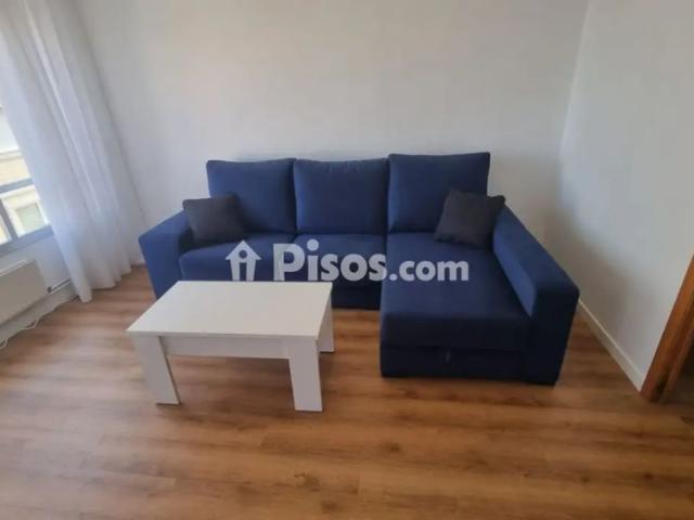 Piso en alquiler en Calle de la Marina, 8