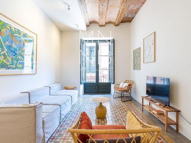 Piso en alquiler en calle De la Bòria, Barcelona, de 120 m² 3 habitaciones por 3.000