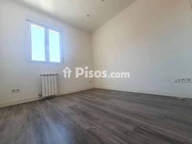 Piso en alquiler en Calle de la Cabeza