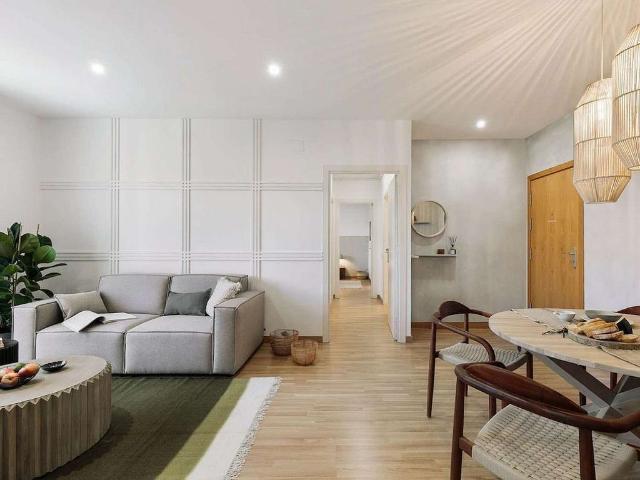 Piso en alquiler en calle De la Ciutat de Granada, Barcelona, de 10 m² 2 habitaciones por 2.641