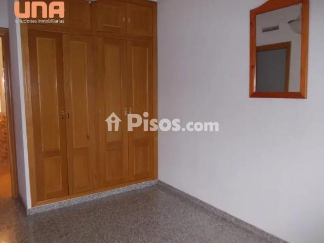 Piso en alquiler en Calle de La Constancia