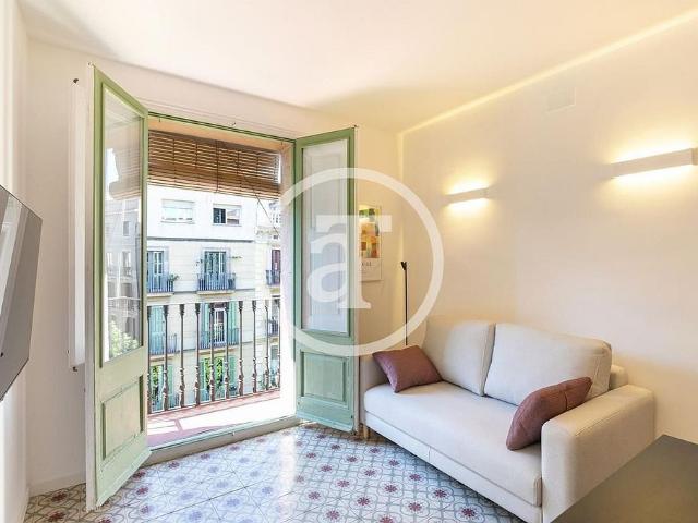Piso en alquiler en calle De la Diputació, Barcelona, de 58 m² 2 habitaciones por 1.790