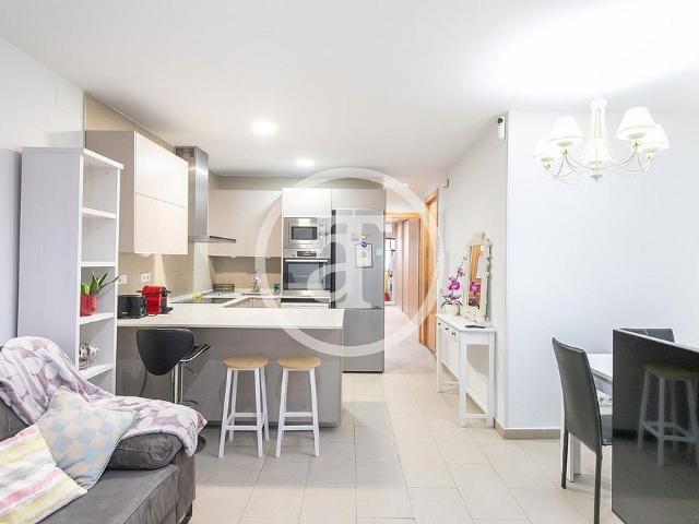Piso en alquiler en calle De la Font Honrada, Barcelona, de 52 m² 2 habitaciones por 1.450