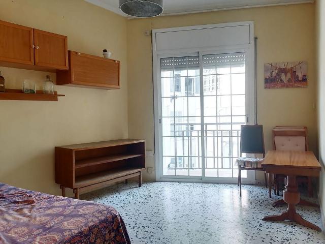 Piso en alquiler en calle De la França Xica, Barcelona, de 47 m² 2 habitaciones por 949