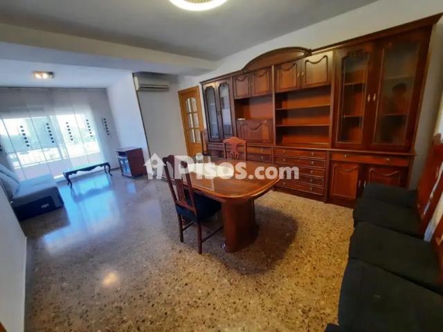 Piso en alquiler en Calle de la Isla Formentera, 35