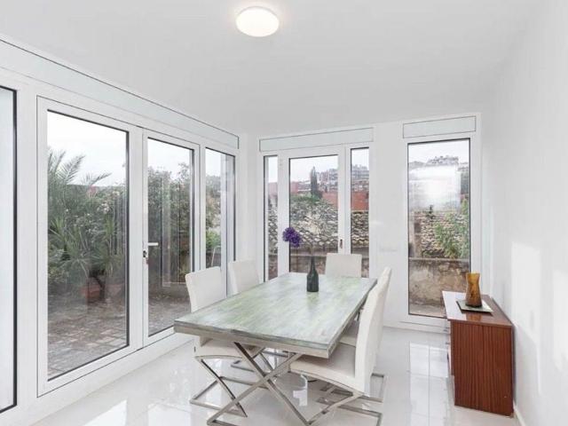 Piso en alquiler en calle De la Puríssima, Barcelona, de 200 m² 4 habitaciones por 3.500