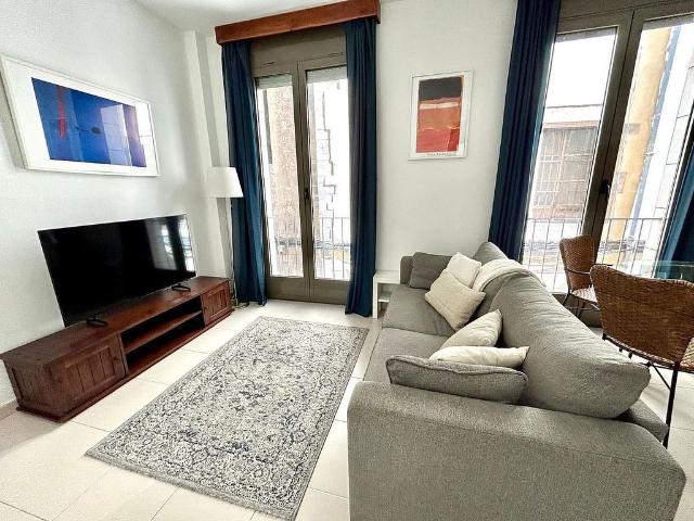 Piso en alquiler en calle De la Palla, Barcelona, de 55 m² 2 habitaciones por 1.900