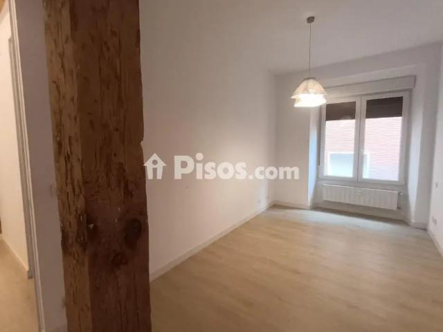 Piso en alquiler en Calle de la Pasión
