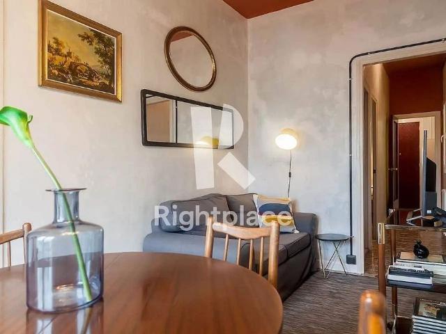 Piso en alquiler en calle De la Princesa, Barcelona, de 56 m² 3 habitaciones por 1.082