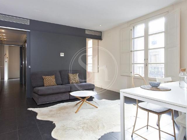 Piso en alquiler en calle De la Princesa, Barcelona, de 60 m² 1 habitación por 1.450