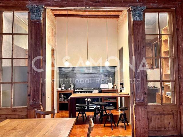 Piso en alquiler en calle De la Princesa, Barcelona, de 210 m² 3 habitaciones por 3.000