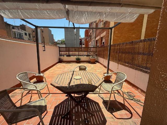 Piso en alquiler en calle De la Providència, Barcelona, de 39 m² 1 habitación por 1.400