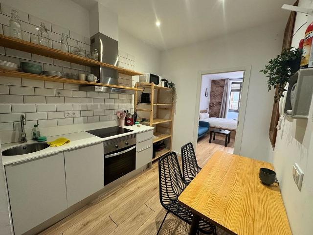 Piso en alquiler en calle De la Providència Barcelona Spain, Barcelona, de 40 m² 2 habitaciones por 2.200