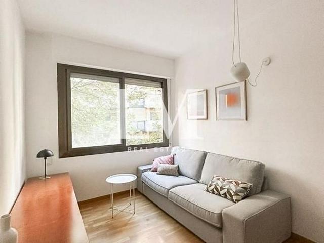 Piso en alquiler en calle De la Riera Blanca, Barcelona, de 60 m² 3 habitaciones por 1.460
