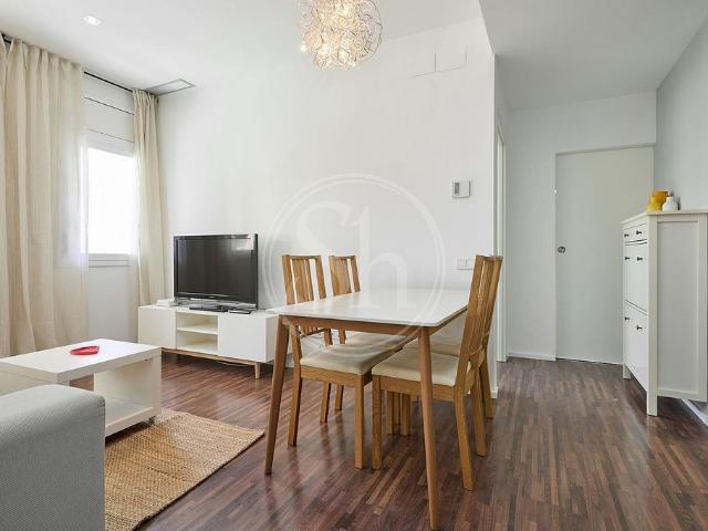 Piso en alquiler en calle De la Torre Dels Pardals, Barcelona, de 58 m² 2 habitaciones por 1.295