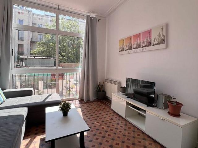 Piso en alquiler en calle De la Unió, Barcelona, de 90 m² 2 habitaciones por 1.352