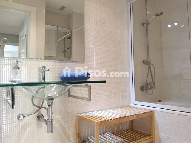 Piso en alquiler en Calle de la Vuelta del Castillo