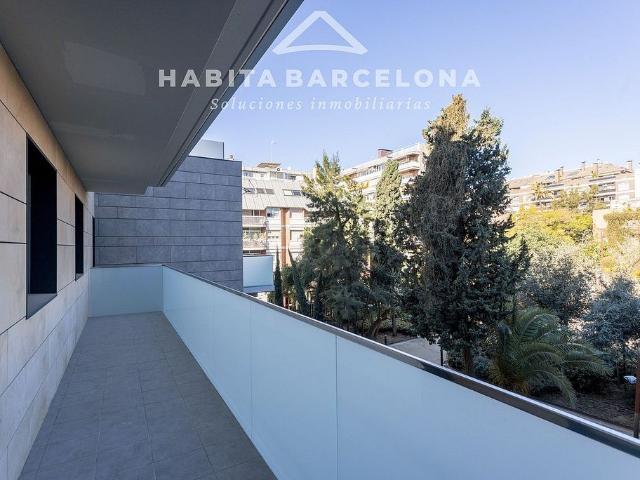 Piso en alquiler en calle De Laforja, Barcelona, de 96 m² 3 habitaciones por 2.740
