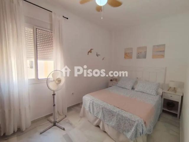 Piso en alquiler en Calle de las Molucas
