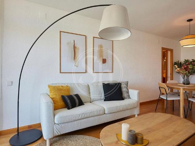 Piso en alquiler en calle De L'aprestadora, Hospitalet de Llobregat, L´, de 101 m² 3 habitaciones por 1.600