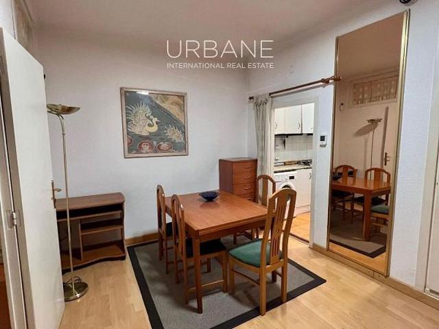 Piso en alquiler en calle De Les Moles, Barcelona, de 75 m² 3 habitaciones por 1.450
