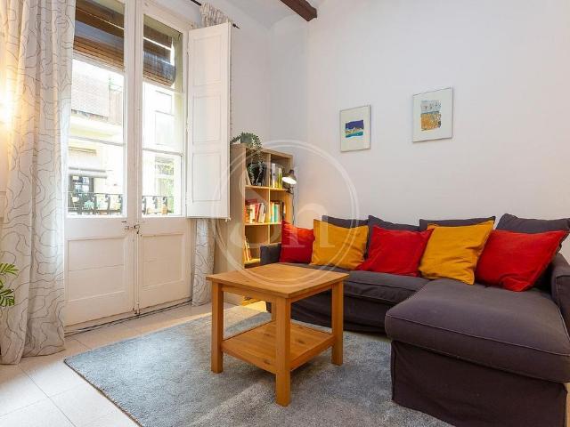 Piso en alquiler en calle De Les Pedreres, Barcelona, de 56 m² 2 habitaciones por 1.250