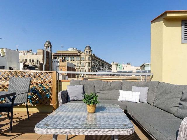 Piso en alquiler en calle De Les Portadores, Barcelona, de 91 m² 2 habitaciones por 2.200
