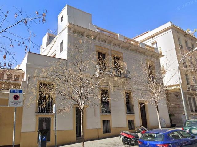 Piso en alquiler en calle De L'escorial, Barcelona, de 160 m² 7 habitaciones por 3.100