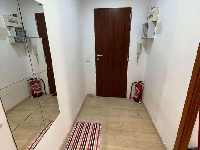 Piso en alquiler en calle De Lluís Borrassà, Barcelona, de 48 m² 2 habitaciones por 2.500