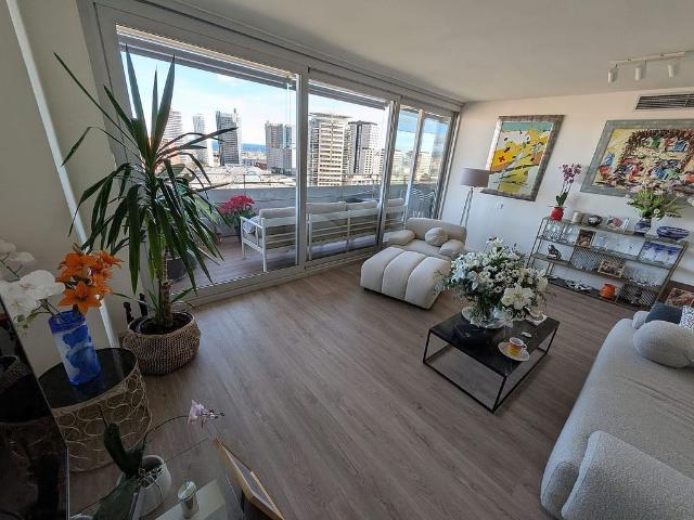 Piso en alquiler en calle De Llull, Barcelona, de 110 m² 3 habitaciones por 3.600