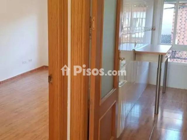 Piso en alquiler en Calle de los Torrijos