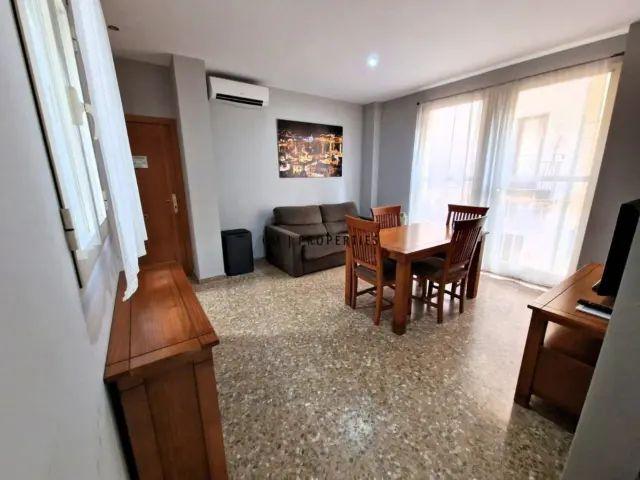 Piso en alquiler en Calle de los Derechos