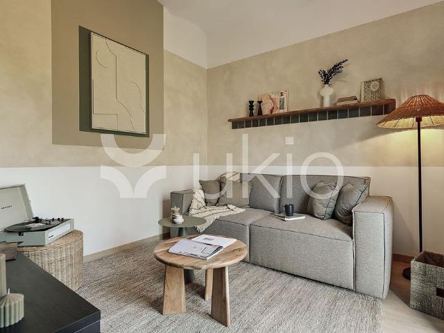 Piso en alquiler en calle De Lope de Vega, Barcelona, de 64 m² 2 habitaciones por 2.505