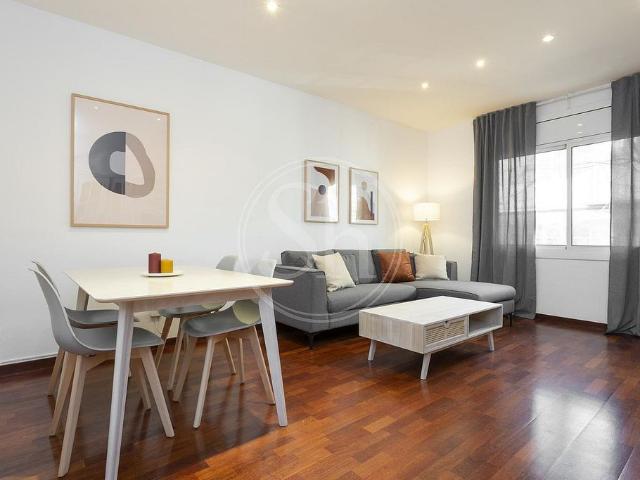 Piso en alquiler en calle De Loreto, Barcelona, de 74 m² 2 habitaciones por 1.750